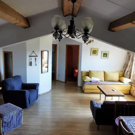 بيت للعطل Holiday Home بولا